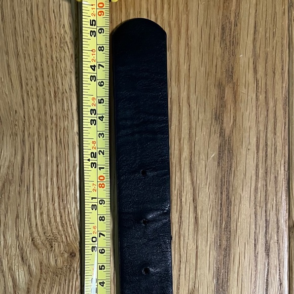 Brandy Melville Black Faux Leather Belt with Silver Heart Buckle - Picture 6 of 7